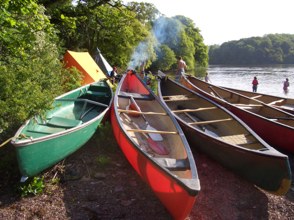 canoes & kayaks